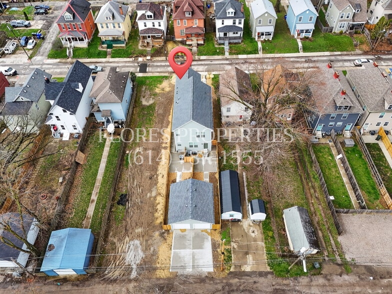 Building Photo - 698 S 22nd St