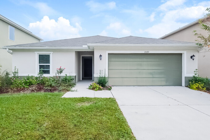 Primary Photo - 11520 Southern Creek Dr