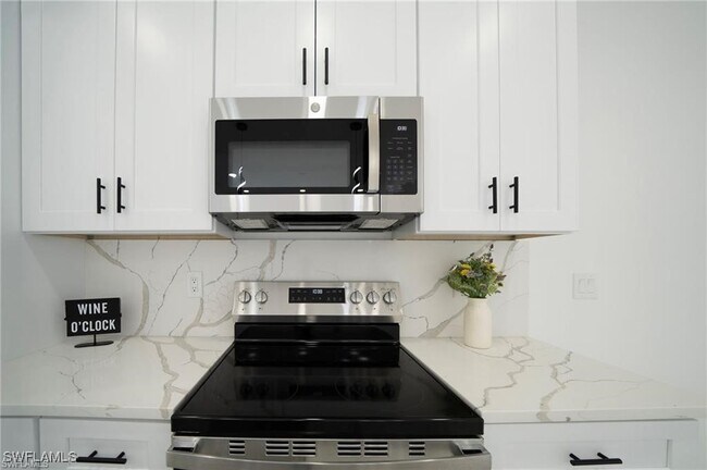 Building Photo - 3003 52nd St W