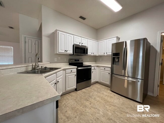 Building Photo - 154 Cypress Ln