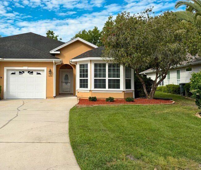 Building Photo - 3/2 fenced in yard, landscaping included !