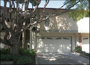 Building Photo - 1306 Karmen Ct