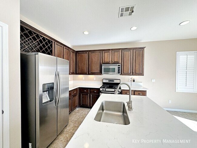Building Photo - 9772 Bedstraw St