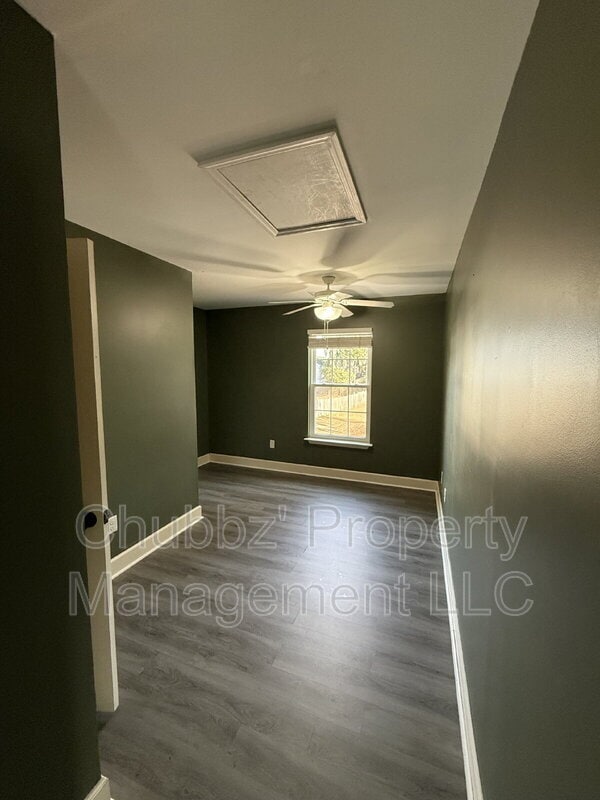 Building Photo - 4 Kaminsky Ln