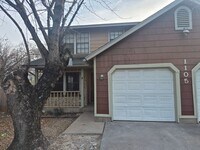 Building Photo - 1105 Ash Cove