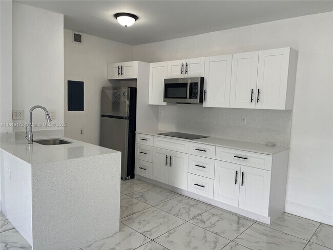 Building Photo - 15699 SW 73rd Cir Terrace