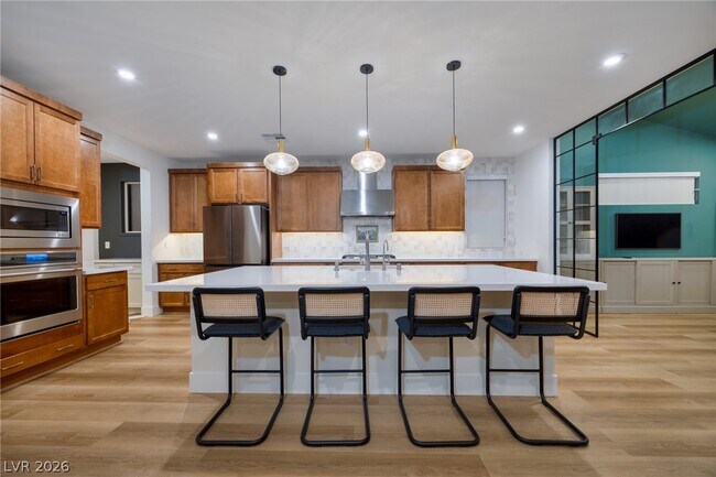 Building Photo - 9696 Starlight Ridge Ave