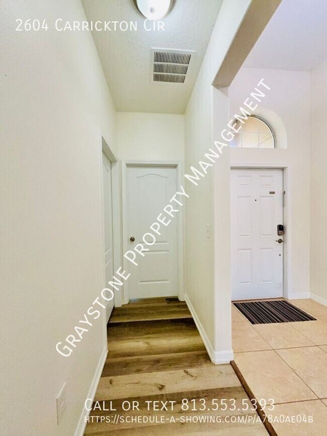 Building Photo - 2604 Carrickton Cir