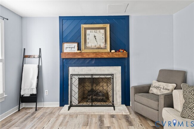 Building Photo - 12605 Jolly Pl