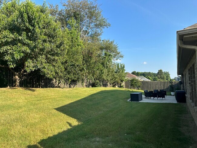 Building Photo - 129 Melbridge Dr