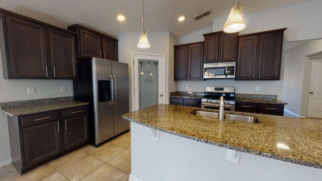 Building Photo - Beautiful home for rent in Deerfield Prese...