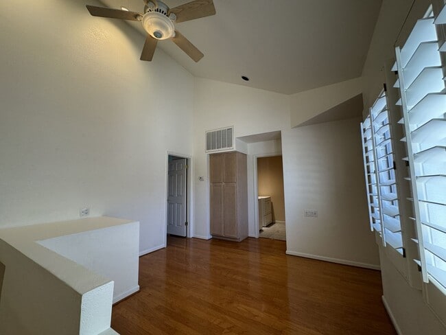 Building Photo - 7272 E Gainey Ranch Rd