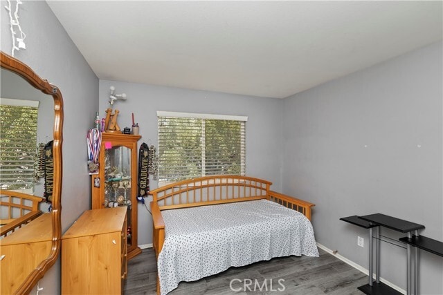 Building Photo - 42467 Thoroughbred Ln