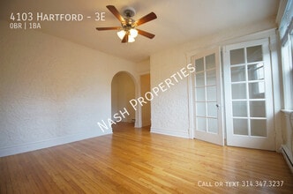 Building Photo - 4103 Hartford-3E