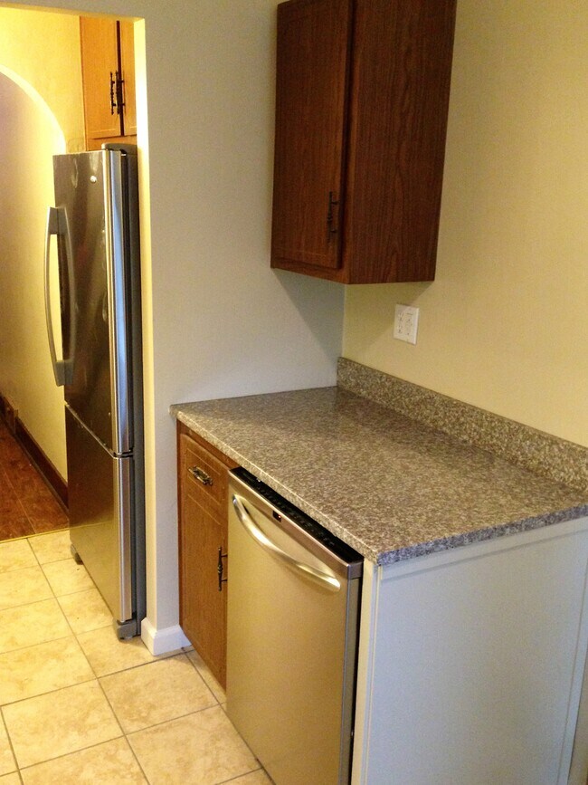 Building Photo - 435 Eureka St