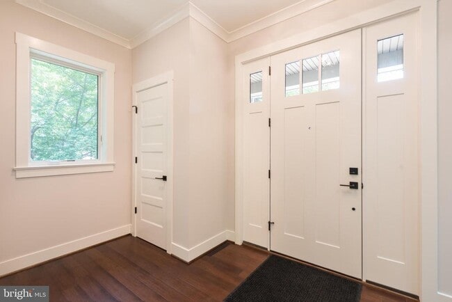 Building Photo - 224 Percheron Ct