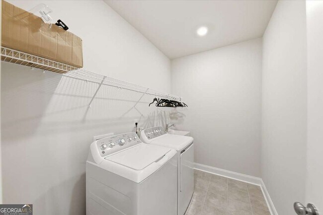 Building Photo - 3939 Alderstone Dr