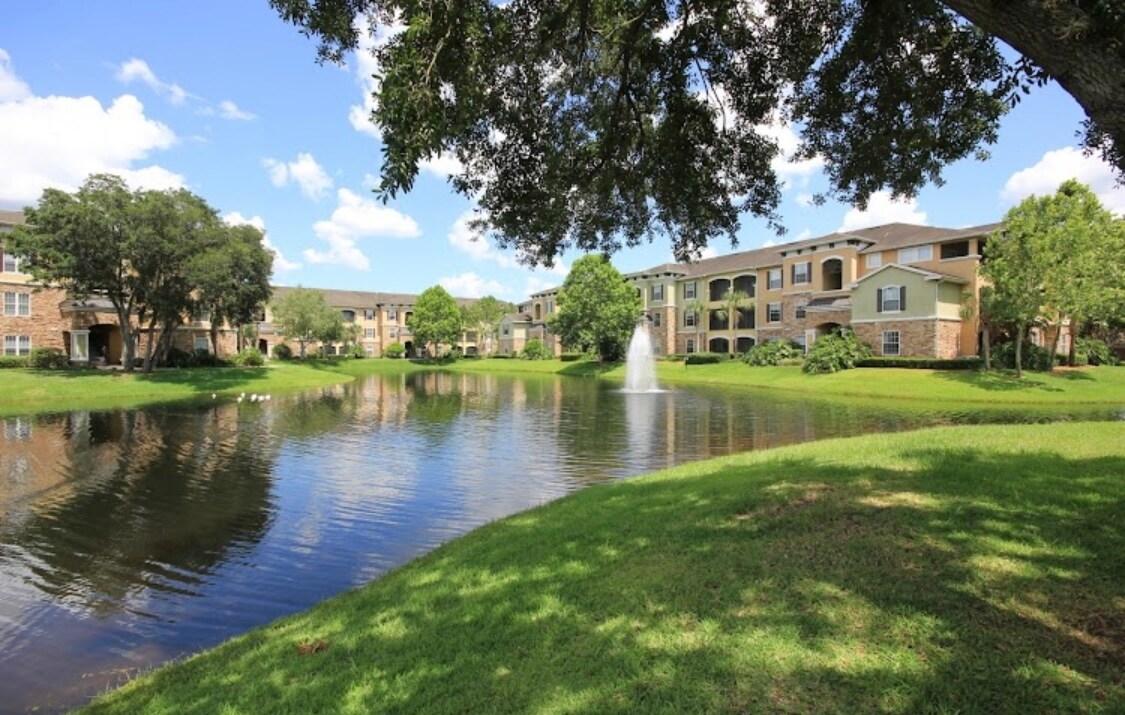 Building Photo - 2402 Courtney Meadows Ct