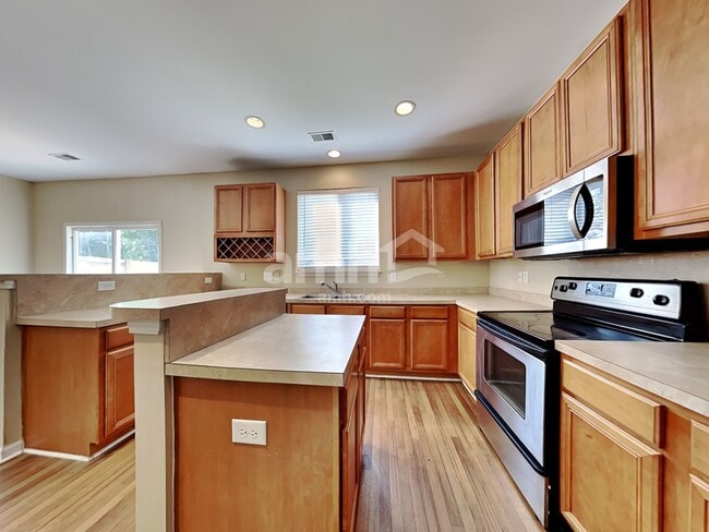 Building Photo - 141 Chemistry Cir