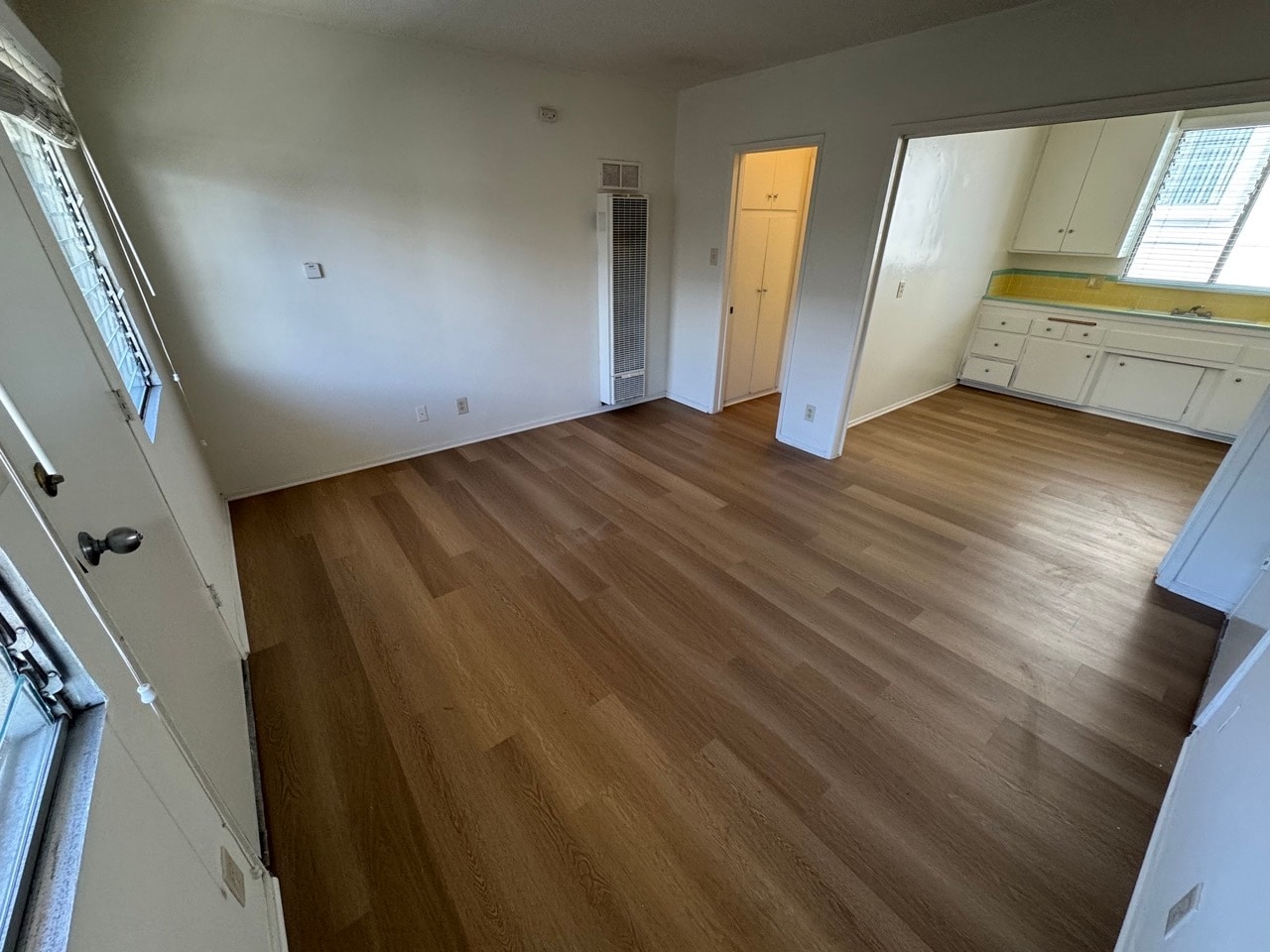 Building Photo - 5102 Inglewood Blvd