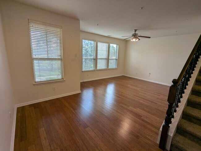 Building Photo - 7220 Wyoming Springs Dr