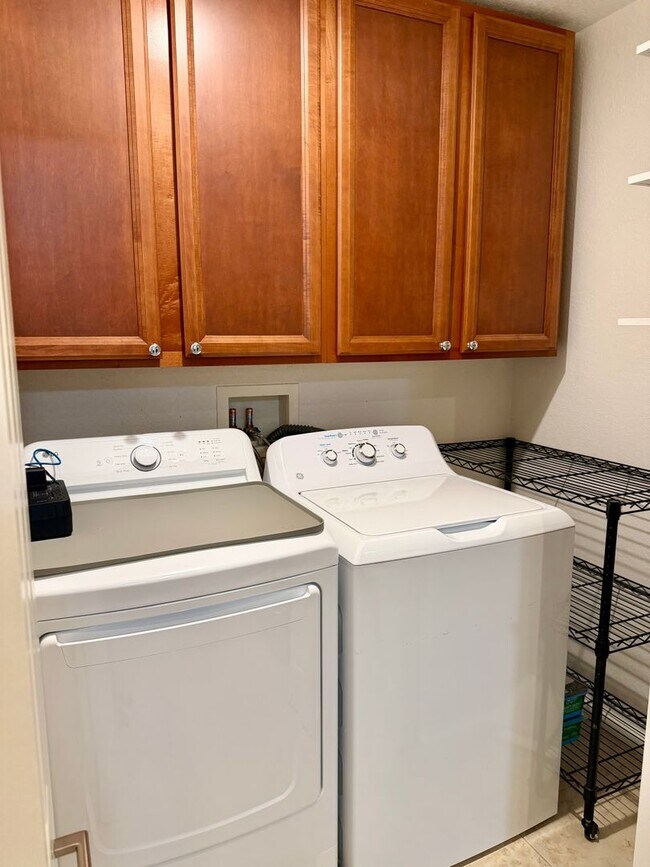 Building Photo - 12965 Positano Cir