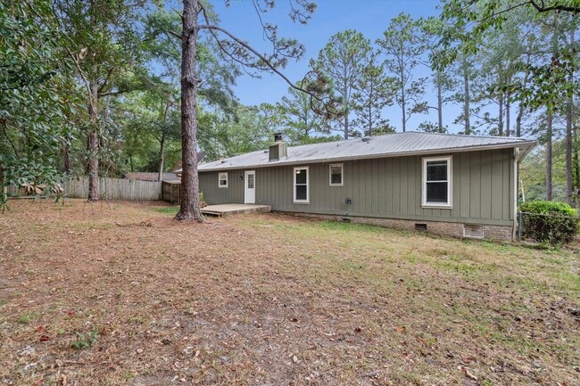 Building Photo - 218 Ridgewood Dr