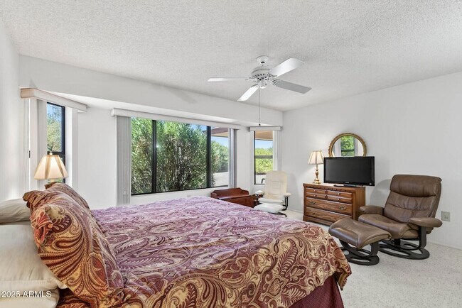 Building Photo - 13511 W Gemstone Dr