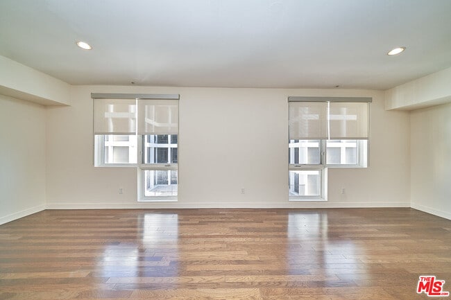 Building Photo - 1234 Wilshire Blvd