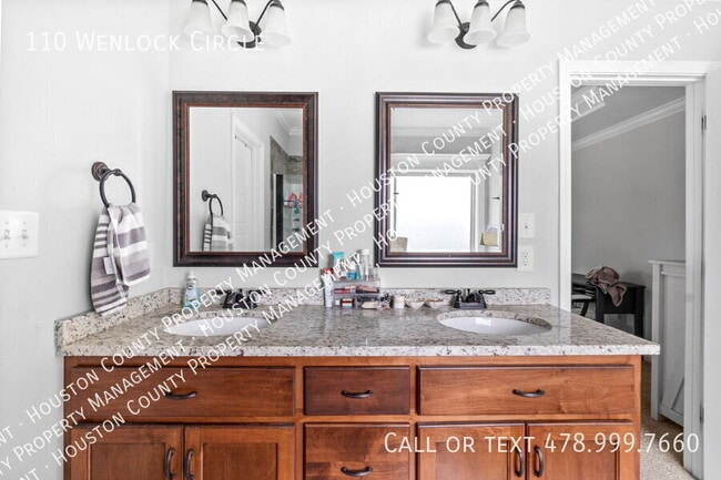 Building Photo - 110 Wenlock Cir
