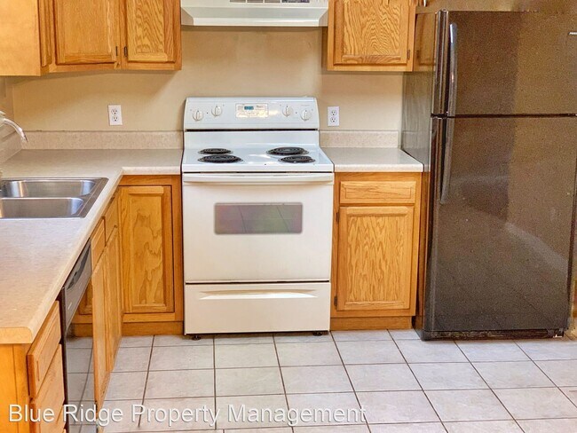 Building Photo - 3 br, 2 bath House - 972 Kendrick Creek