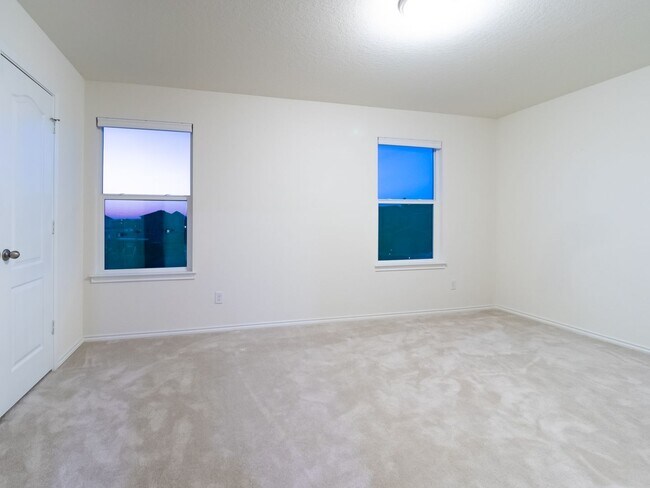 Building Photo - 2056 Brandywine Dr