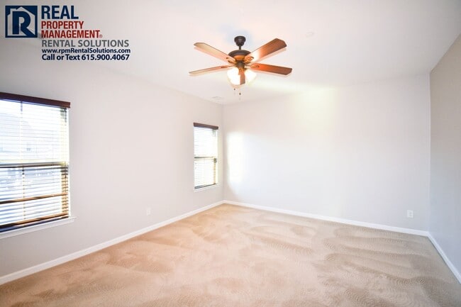 Building Photo - Wonderful 4BR/2.5BA for lease in Franklin, neighborhood pool and playground! Williamson County sc...