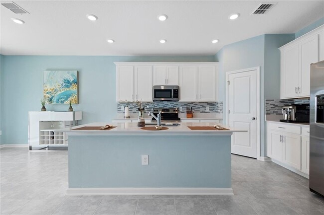 Building Photo - 139 Aces High Ln