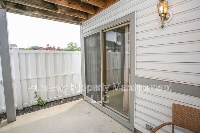 Building Photo - 315 Steeplechase Ct