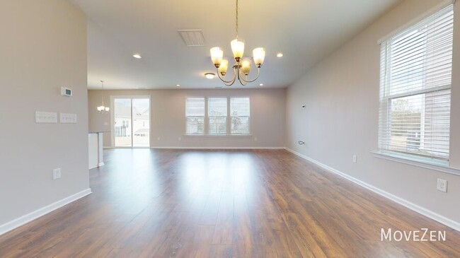 Building Photo - 624	Millers Mark Ave-