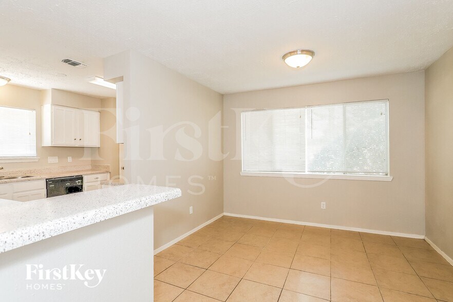 Building Photo - 17019 Silver Sky Ln