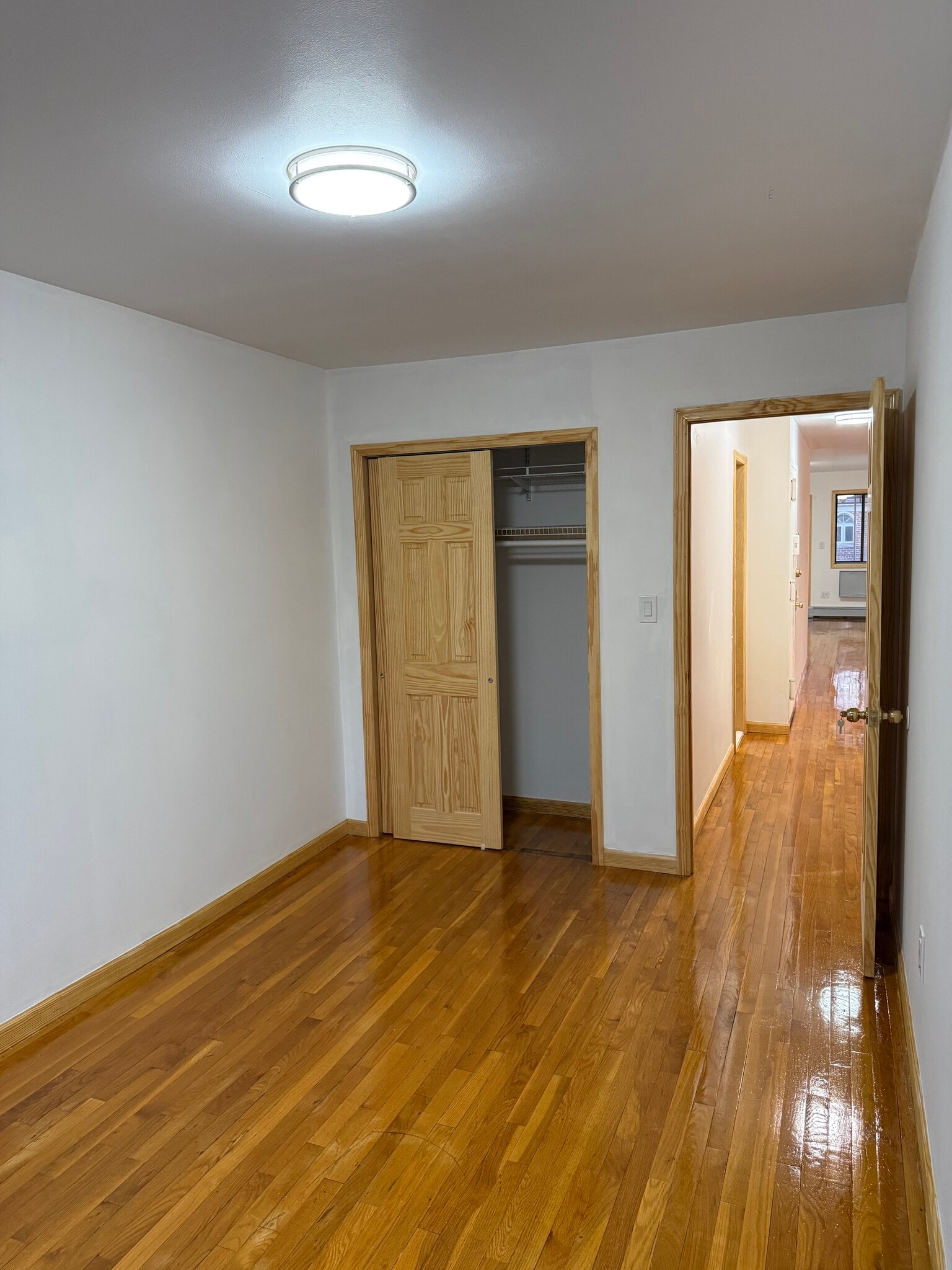 Building Photo - 59-09 48th Ave