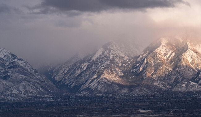 Building Photo - 515 Hawks Blvd