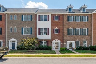 Building Photo - 1017 Rye Dr