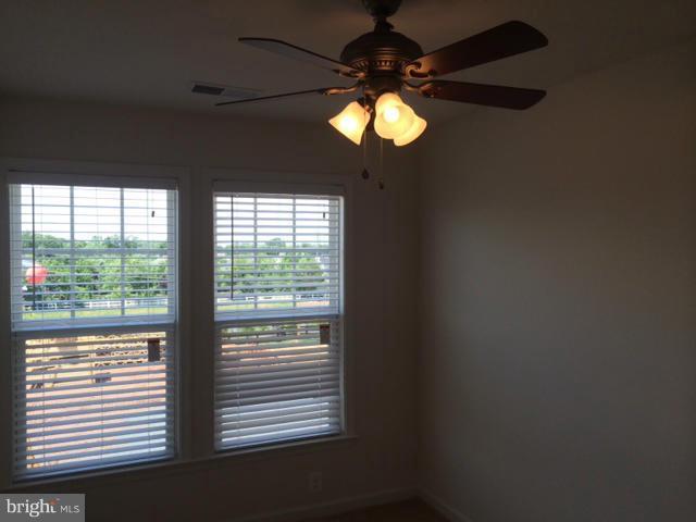 Building Photo - 43311 Novi Terrace