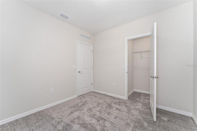 Building Photo - 3633 Cambridge Brk Dr