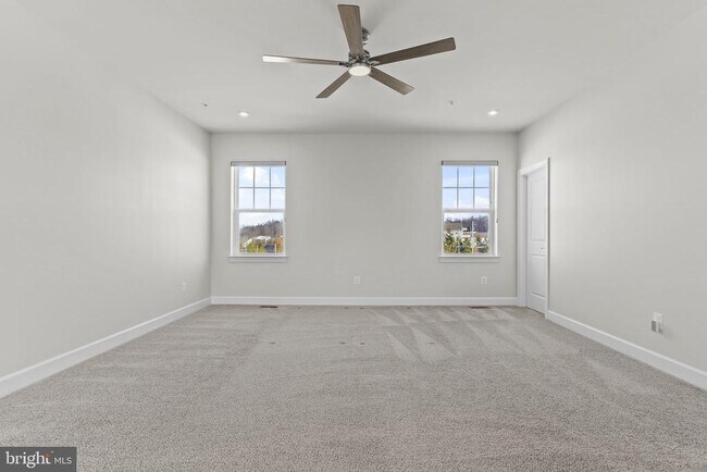 Building Photo - 12600 Coventry Mnr Wy