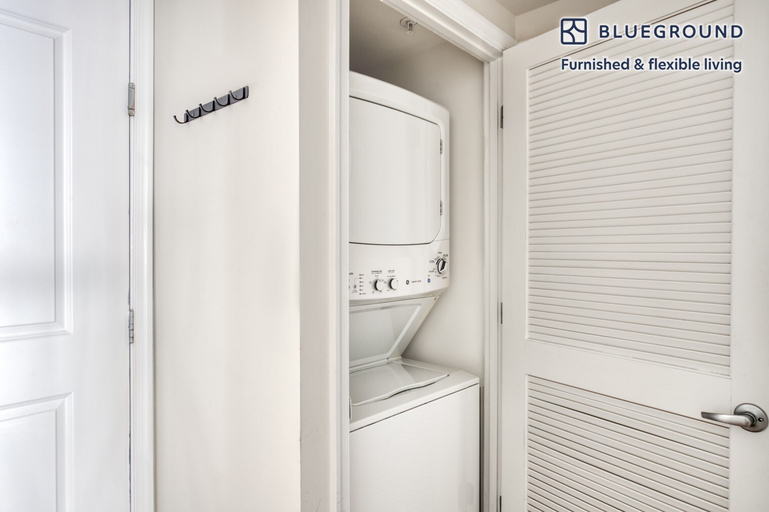 Building Photo - 5405 Tuckerman Ln