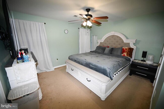 Building Photo - 9310 Paragon Way