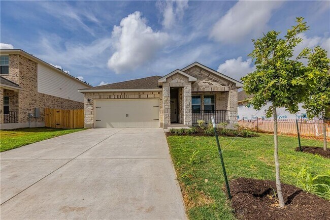 Building Photo - 13905 Heartland Dr