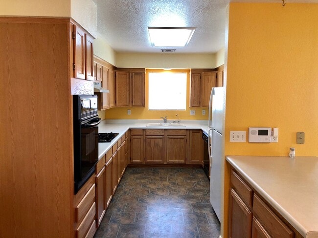 Building Photo - Great 3 Bedroom, 2 Bathroom Home in Quiet Neighborhood!