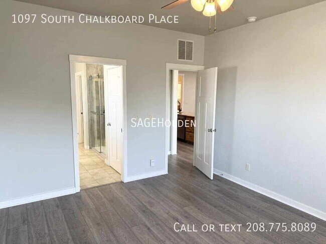 Building Photo - 1097 S Chalkboard Pl
