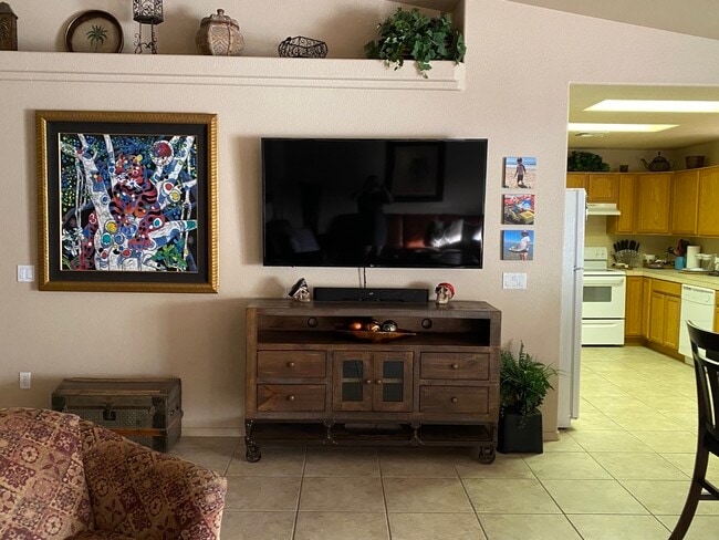 Building Photo - 2961 Winterhaven Dr