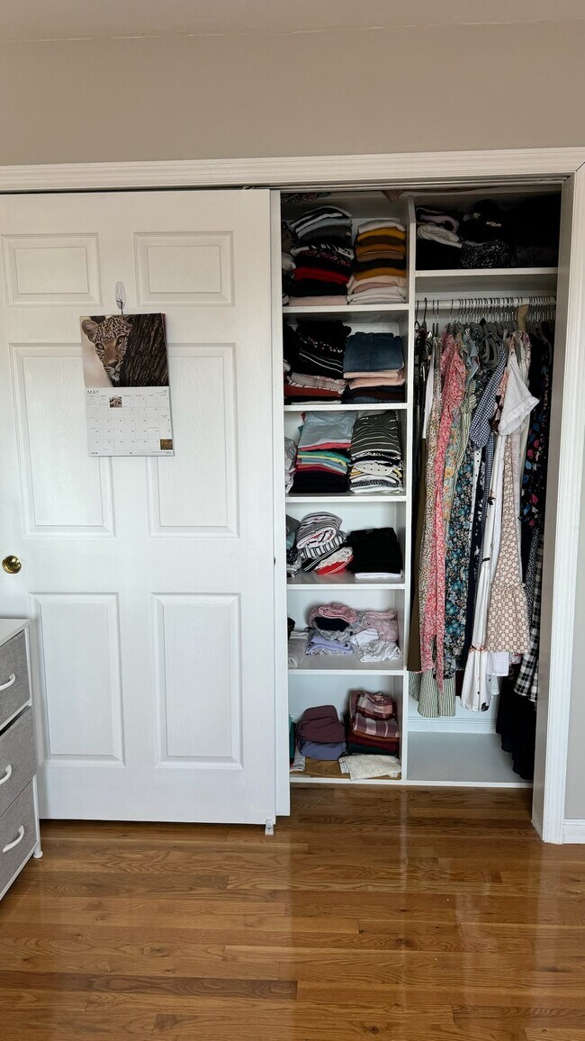 Building Photo - 263 Livingston Ave